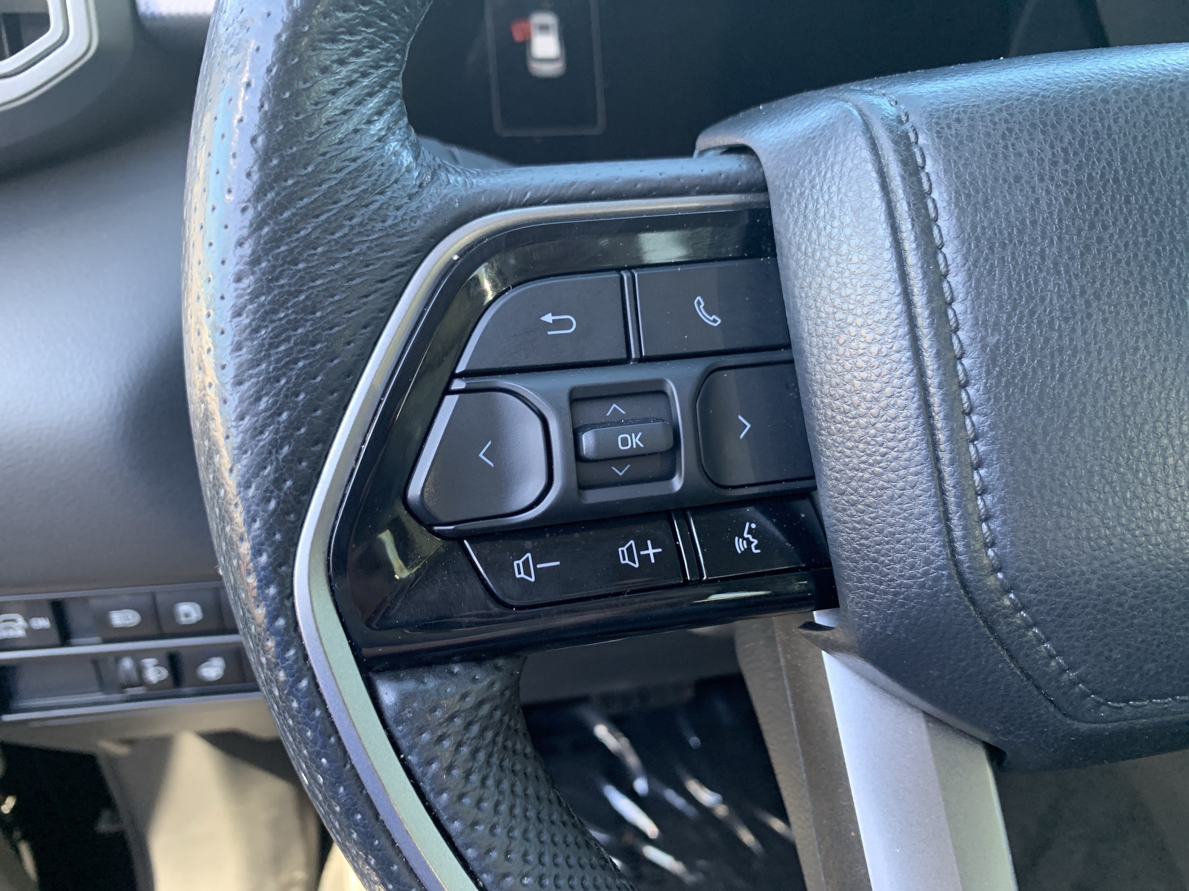 Used 2024 Toyota Sequoia Limited AWD/4WD image 19