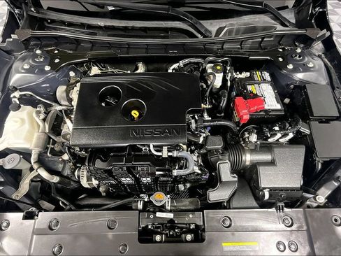 Used 2019 Nissan Altima 2.5 S FWD image 9