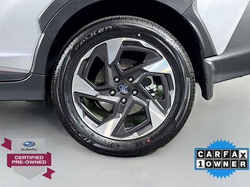 Certified 2025 Subaru Crosstrek 2.5i Limited w/ Crosstrek Mirror Package image 32