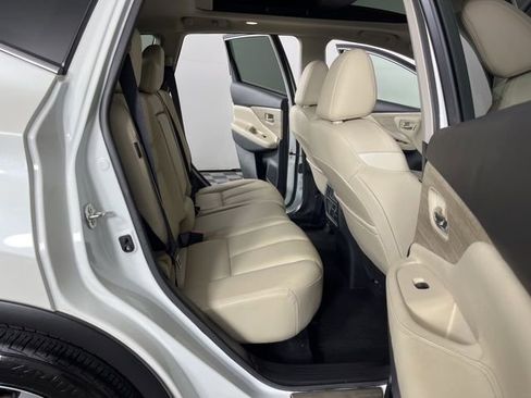 Used 2024 Nissan Murano SL image 47