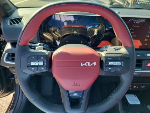 New 2026 Kia K4 GT-Line Turbo w/ GT-Line Premium Package FWD image 18