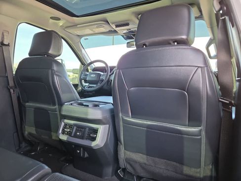 Used 2025 Ford F450 Lariat w/ Lariat Ultimate Package image 16