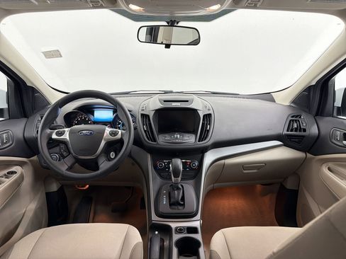 Used 2015 Ford Escape SE w/ Equipment Group 201A FWD image 15