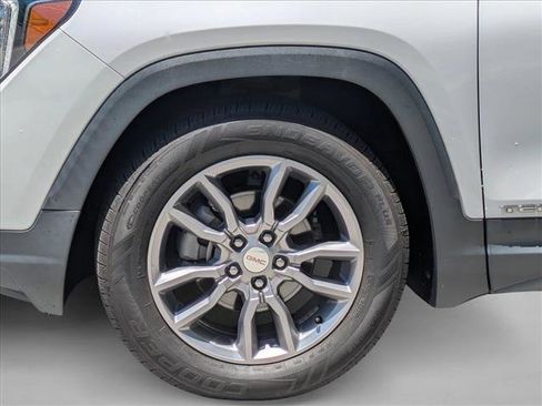 Used 2022 GMC Terrain SLT FWD image 14