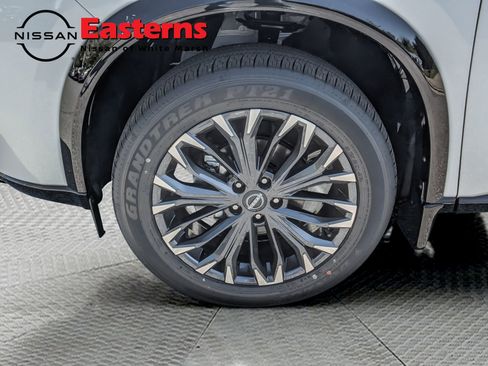 New 2026 Nissan Rogue Platinum AWD/4WD image 28