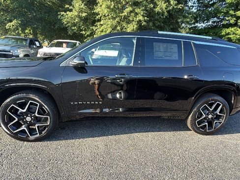 New 2026 Chevrolet Traverse High Country AWD/4WD image 12