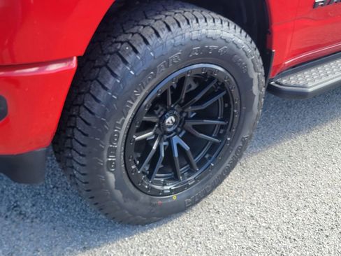 Used 2023 RAM 1500 Laramie image 11