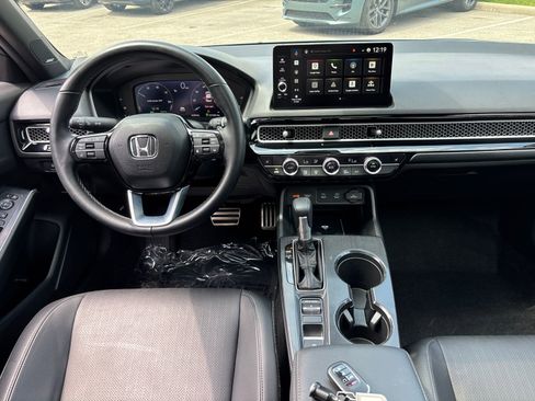 Used 2025 Honda Civic Sport image 28