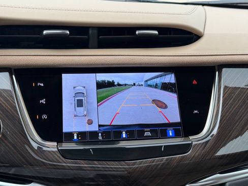 Used 2025 Cadillac XT6 Premium Luxury w/ Platinum Package AWD/4WD image 30