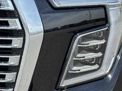 New 2026 GMC Yukon XL Denali w/ Denali Reserve Package image 5