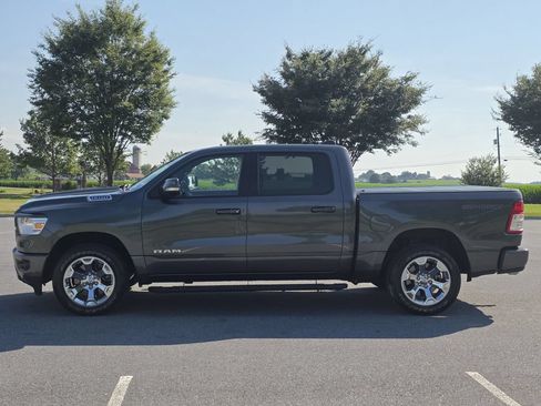 Used 2022 RAM 1500 Big Horn AWD/4WD image 5