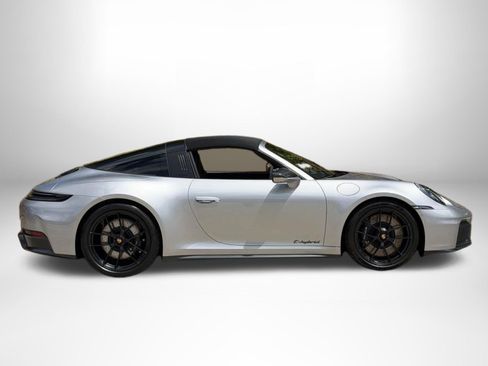 Used 2026 Porsche 911 Targa 4 GTS AWD/4WD image 4
