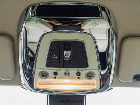 Used 2015 Rolls-Royce Ghost image 83
