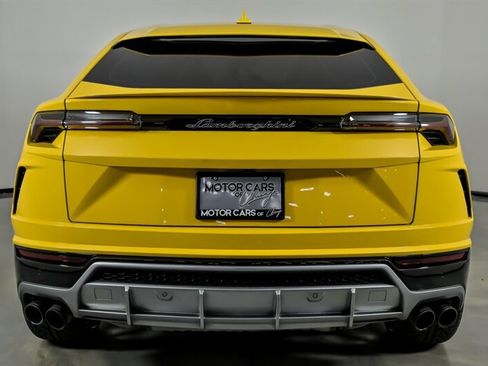 Used 2019 Lamborghini Urus AWD/4WD image 7