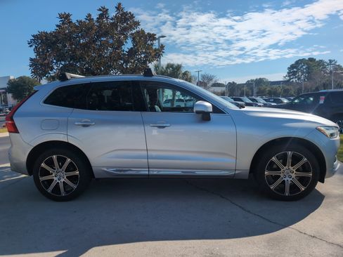 Used 2021 Volvo XC60 T5 Inscription w/ Protection Package image 11