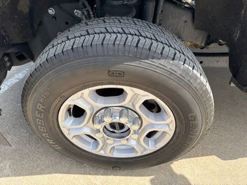 Used 2026 Ford F250 XLT AWD/4WD image 5