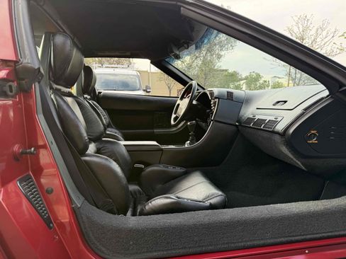 Used 1990 Chevrolet Corvette Coupe image 97