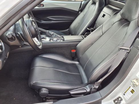 Used 2025 MAZDA MX-5 Miata RF Grand Touring image 22