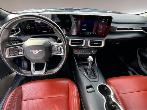 Used 2024 Ford Mustang Premium image 7