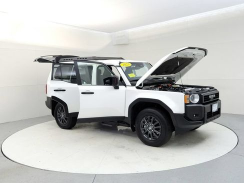 Used 2025 Toyota Land Cruiser 1958 AWD/4WD image 12