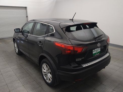 Used 2017 Nissan Rogue Sport S w/ S Appearance Package AWD/4WD image 5