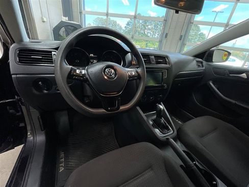 Used 2016 Volkswagen Jetta S FWD image 13