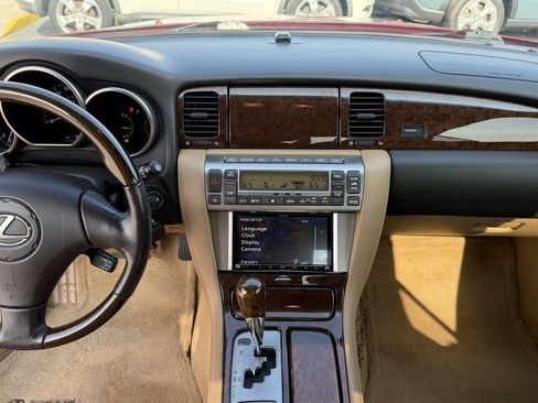 Used 2006 Lexus SC 430 Convertible RWD image 15