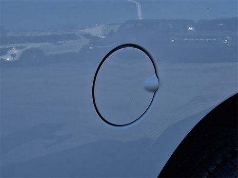 Used 2018 RAM 1500 Express image 30