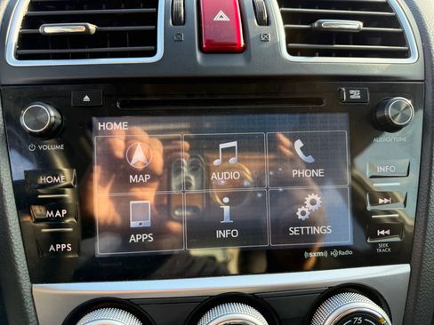 Used 2017 Subaru Crosstrek 2.0i Limited image 48