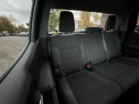 Used 2022 Chevrolet Silverado 1500 Custom image 28