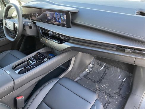 New 2026 Nissan Murano SV image 9