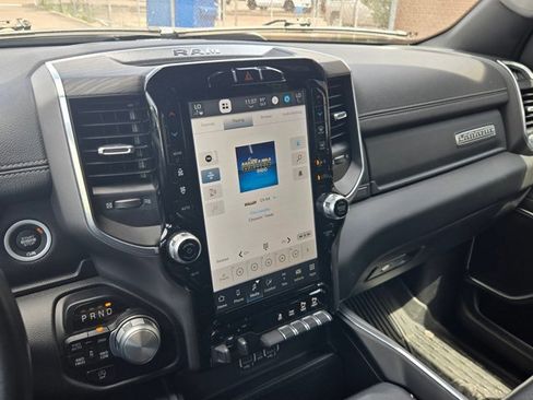 Used 2023 RAM 1500 Laramie image 14