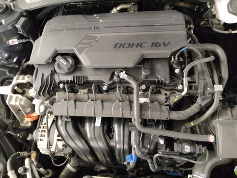 Used 2023 Hyundai Elantra SEL w/ Convenience Package FWD image 30