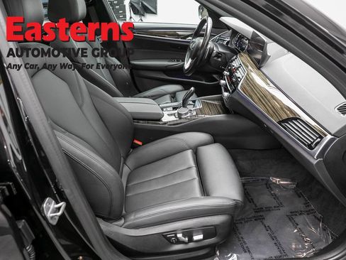 Used 2019 BMW 530i xDrive AWD/4WD image 25