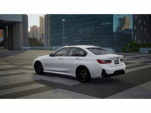 Used 2026 BMW 330i Sedan w/ M Sport Package RWD image 2