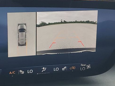 Used 2025 Buick Enclave Sport Touring image 30