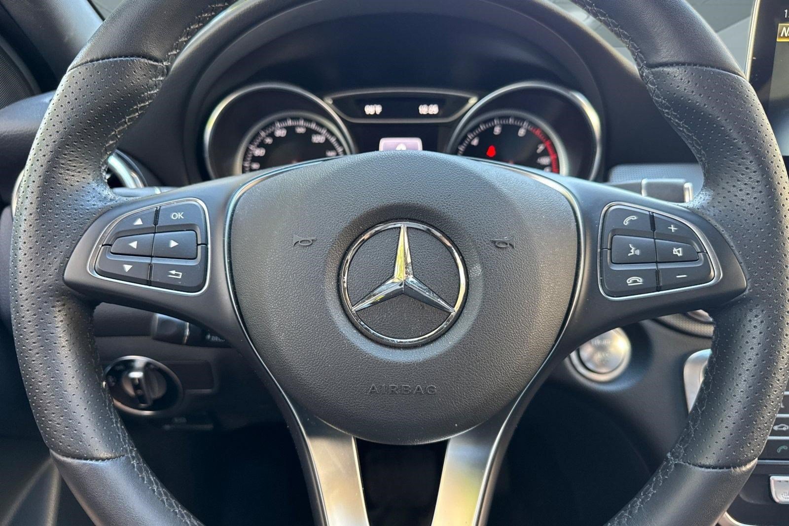 Certified 2020 Mercedes-Benz GLA 250 image 11
