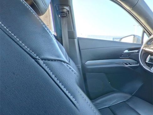 Used 2023 Cadillac XT4 Premium Luxury image 26