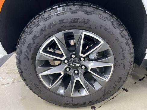 Used 2022 Chevrolet Tahoe Z71 image 27