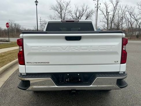 Used 2024 Chevrolet Silverado 1500 LT image 12