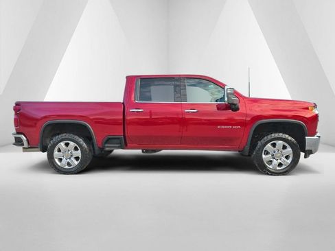 Used 2022 Chevrolet Silverado 2500 LTZ w/ LTZ Premium Package AWD/4WD image 4
