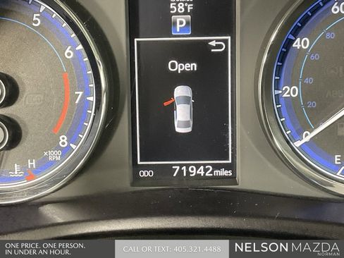 Used 2019 Toyota Corolla SE image 46