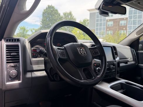 Used 2017 RAM 1500 Big Horn AWD/4WD image 10