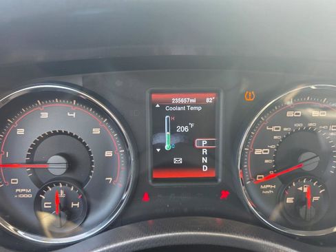 Used 2013 Dodge Charger SE image 14