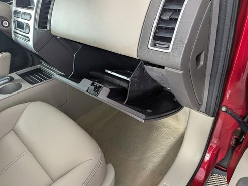 Used 2007 Ford Edge SEL image 30