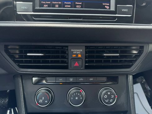 Used 2020 Volkswagen Jetta S FWD image 17