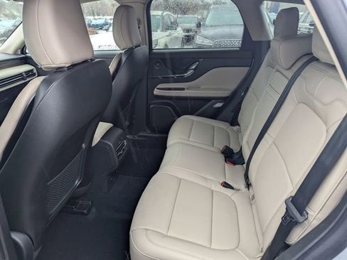 New 2026 Lincoln Corsair Reserve image 11