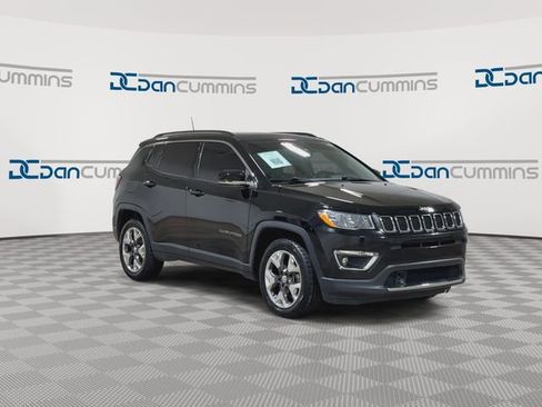 Used 2021 Jeep Compass Limited w/ Sun and Sound Group AWD/4WD image 3