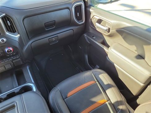 Used 2022 GMC Sierra 1500 AT4 w/ AT4 Premium Package image 17