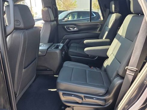 Used 2023 Chevrolet Tahoe Z71 w/ Off-Road Capability Package AWD/4WD image 12